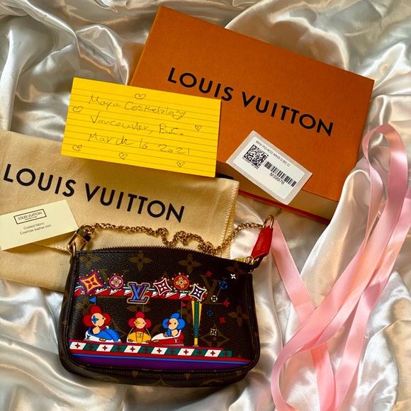 ✈️SOLD✈️💝👠Authentic 2020 France LIMITED EDITION Pochette - Picture 7 of 9
